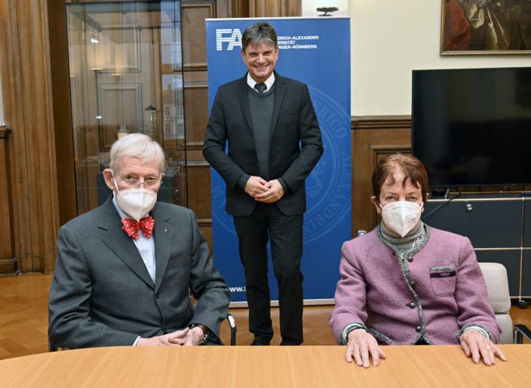 Kostbares Geschenk – Sammlung Dr. Kamlah