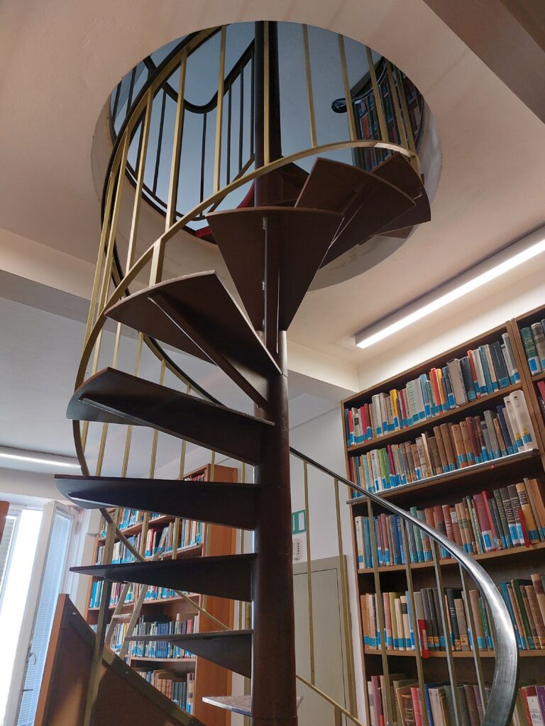 23.9.: Teilbibliotheken 06MI und 06LG öffnen später