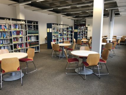 Zum Artikel "Ab 2.5.: Erweitertes Raumangebot und Gastronomie in der Hauptbibliothek"