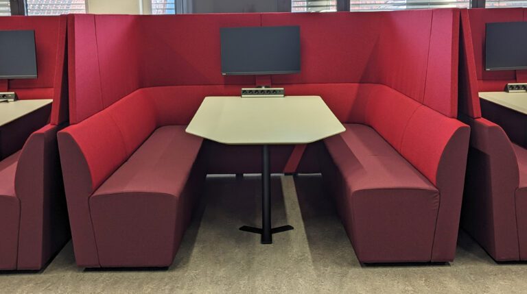 November 10: Renovation of reading room 5 in the Main Library completed