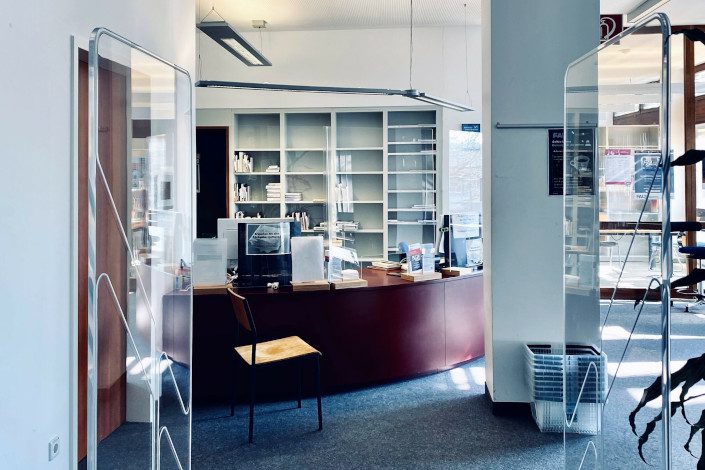 Erziehungswissenschaftliche Zweigbibliothek Information