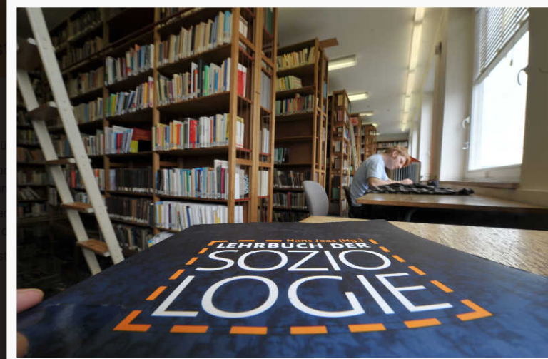 Beitragsbild für Teilbibliothek 05: Politische Wissenschaft, Soziologie und Wirtschaftswissenschaft (Erlangen)