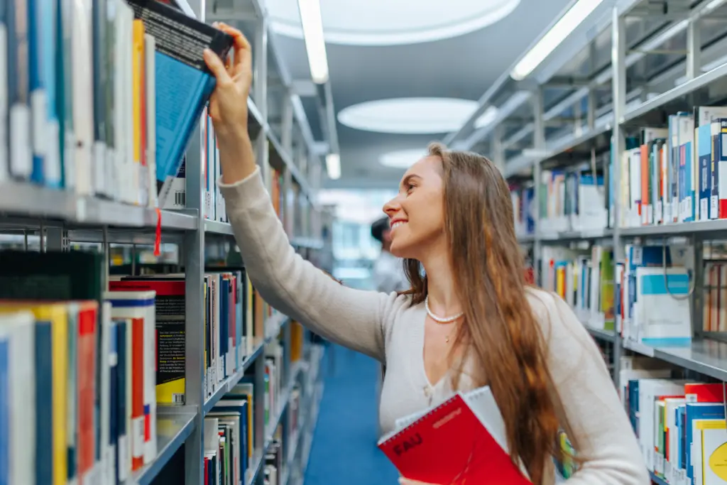 Informationen für Schulen