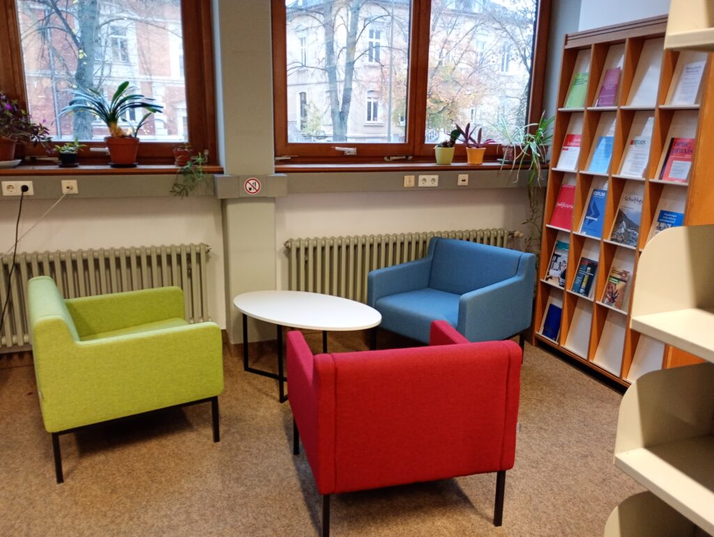 Departmental Library 04: Educational Science, Philosophy and Psychology
