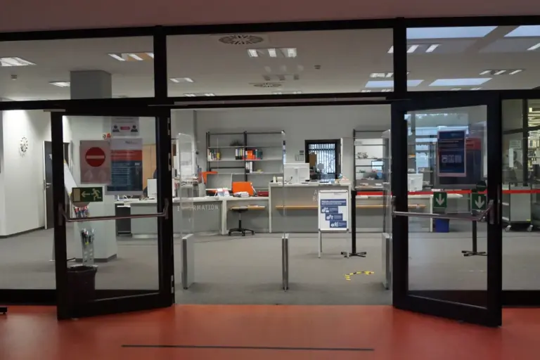 April 22: Science and Technology Branch Library and Departmental Library 18MI will open later